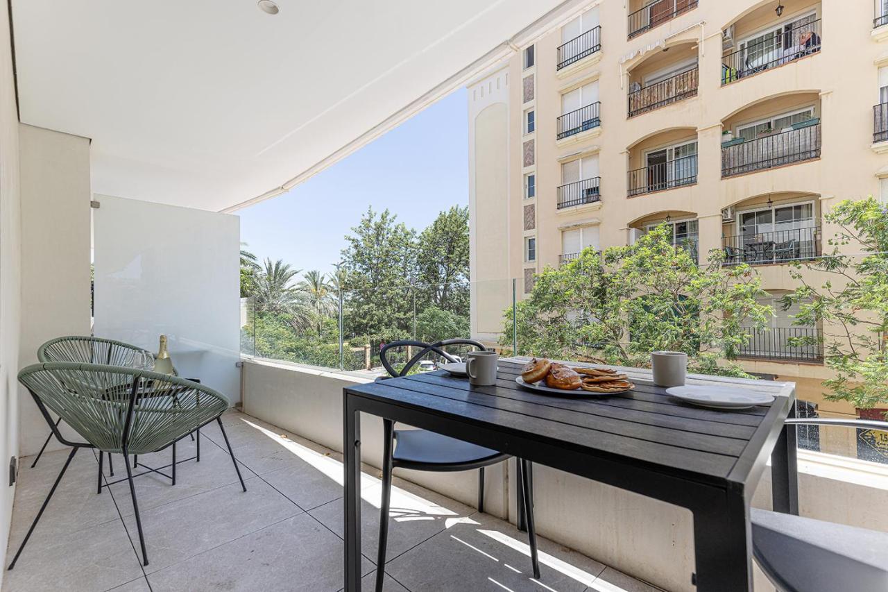 Stylish 2 Bedroom Apartment In Estepona Old Town Kültér fotó