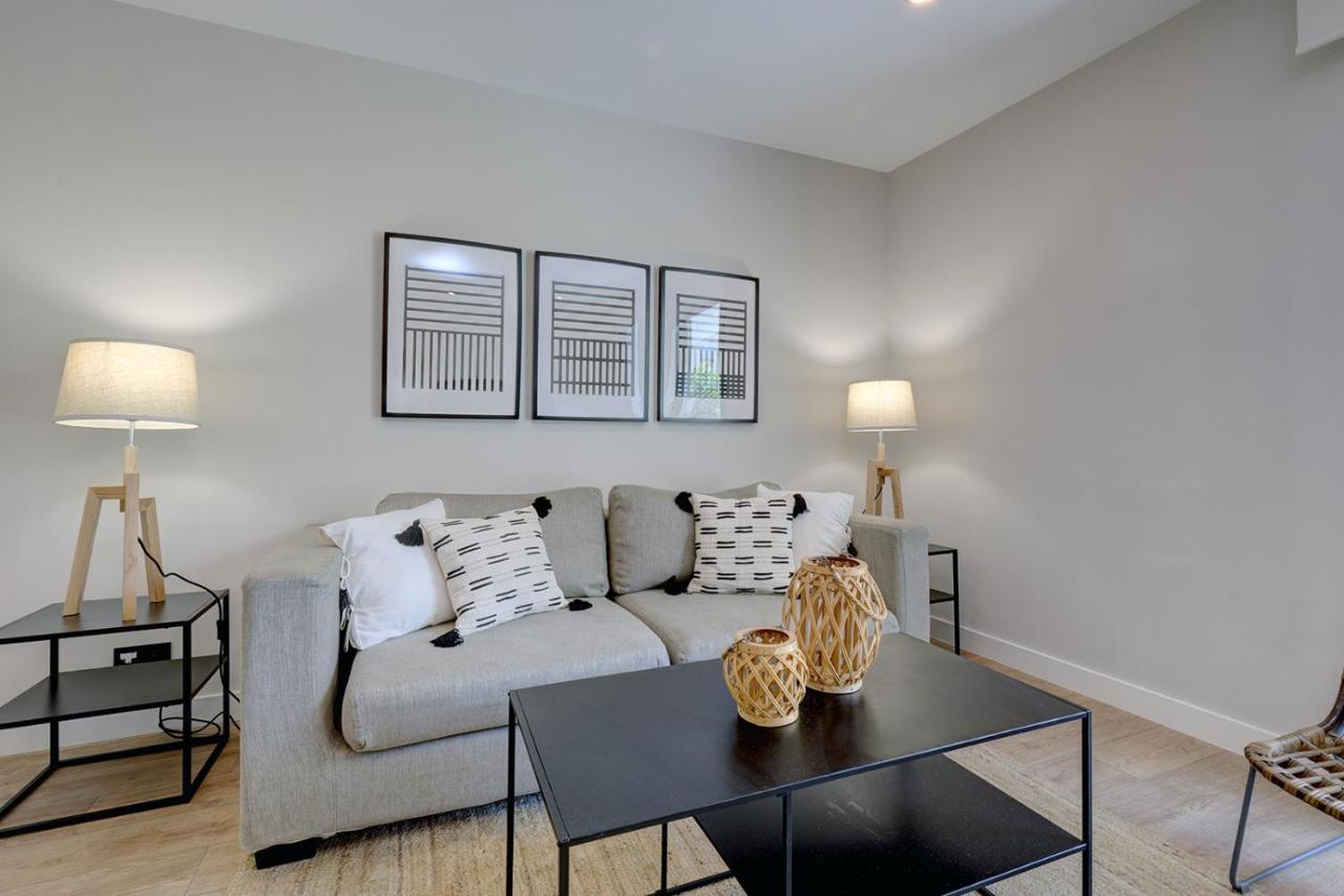 Stylish 2 Bedroom Apartment In Estepona Old Town Kültér fotó