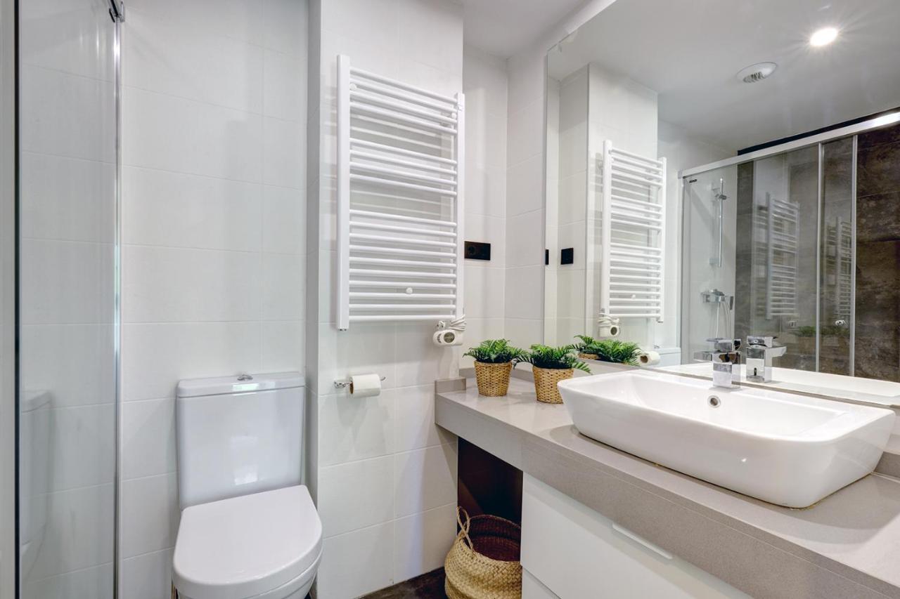 Stylish 2 Bedroom Apartment In Estepona Old Town Kültér fotó