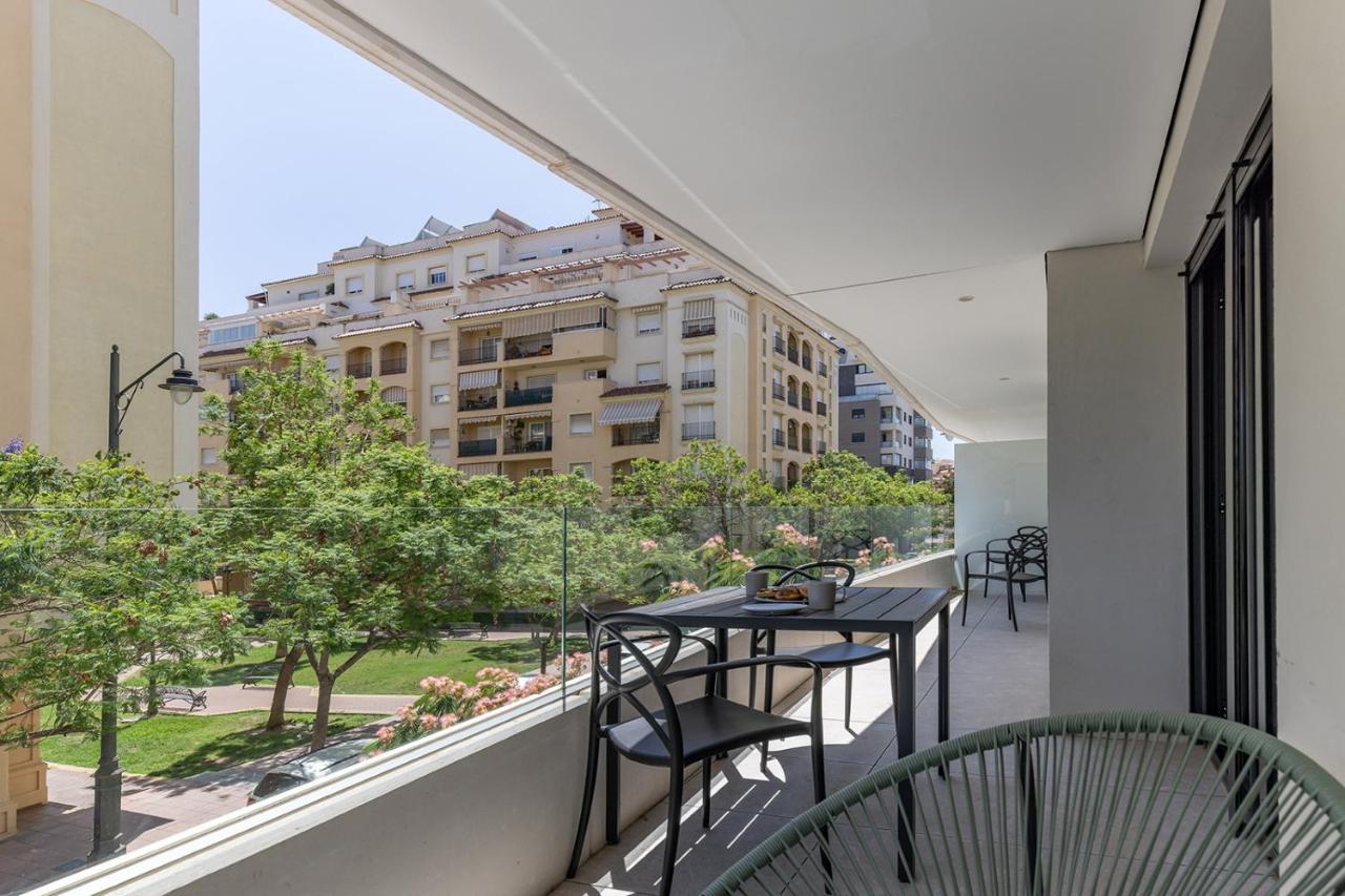 Stylish 2 Bedroom Apartment In Estepona Old Town Kültér fotó