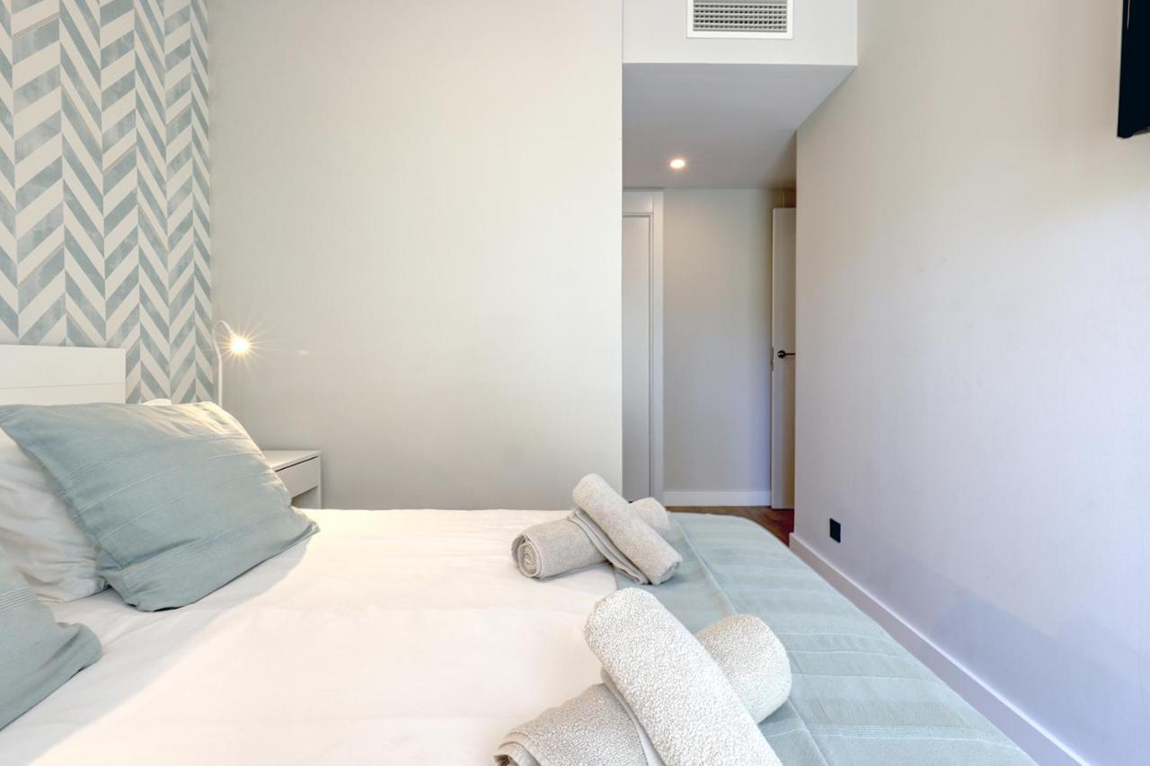 Stylish 2 Bedroom Apartment In Estepona Old Town Kültér fotó