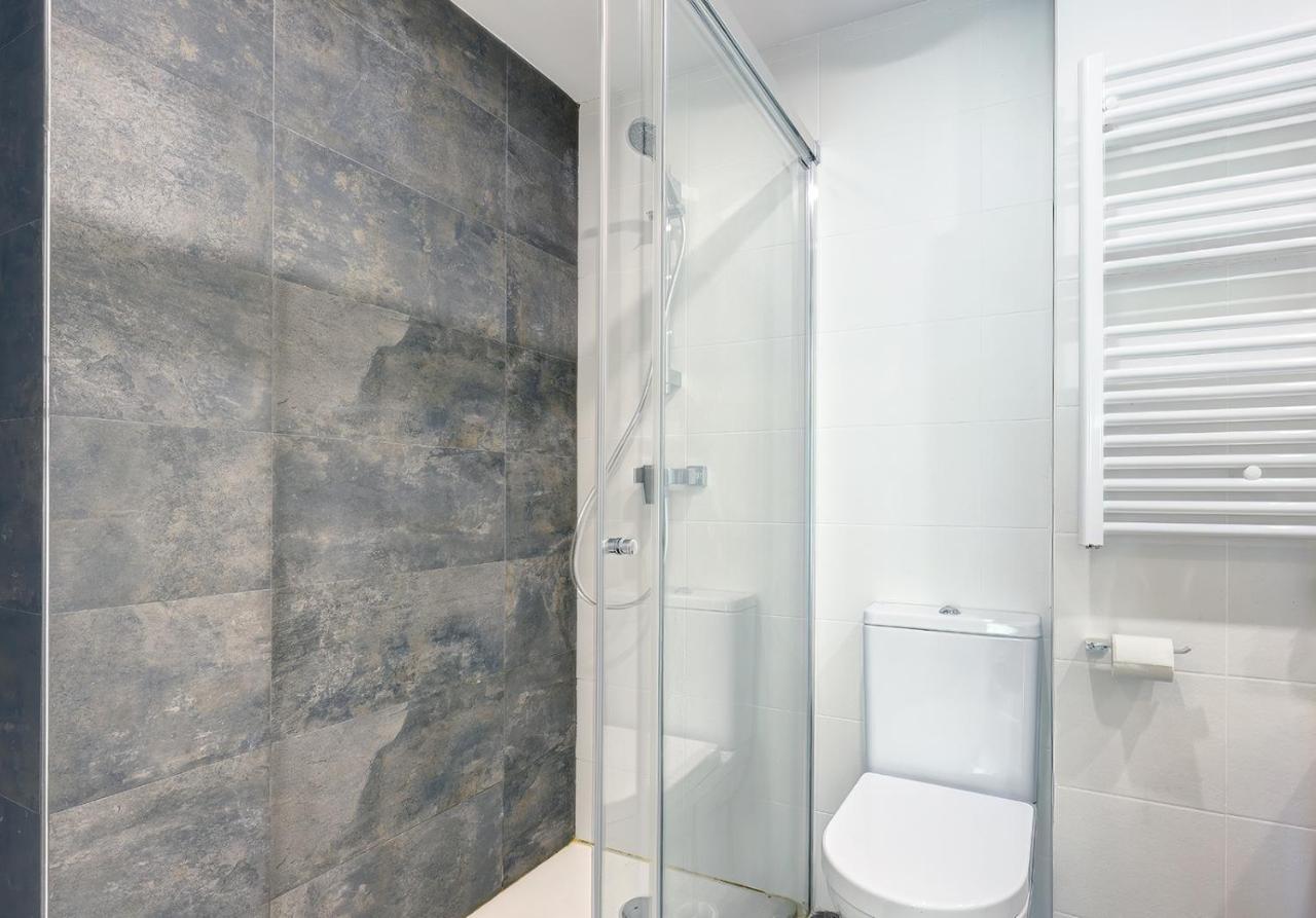 Stylish 2 Bedroom Apartment In Estepona Old Town Kültér fotó